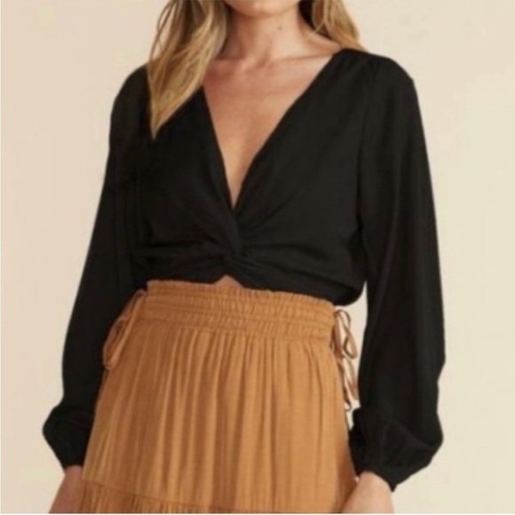 MINK PINK Black Harper Twist Blouse Peplum Long Sleeves Surplice Sz XL NEW - Picture 1 of 10